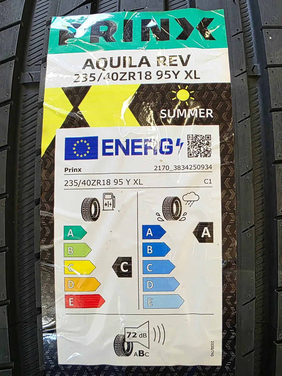 Prinx Aquila REV 235/40 ZR18 95Y XL -kesärenkaan EU-rengasmerkintä